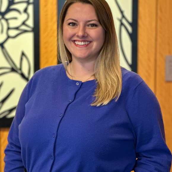 Meet your Posher, Maggie - Picture 4 of 5